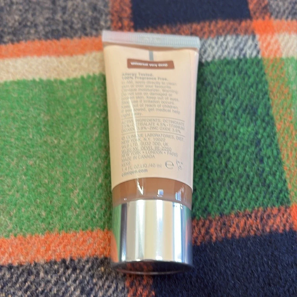 CLINIQUE Moisture Surge Sheertint Hydrator Broad Spectrum SPF 25 Moisturizer
